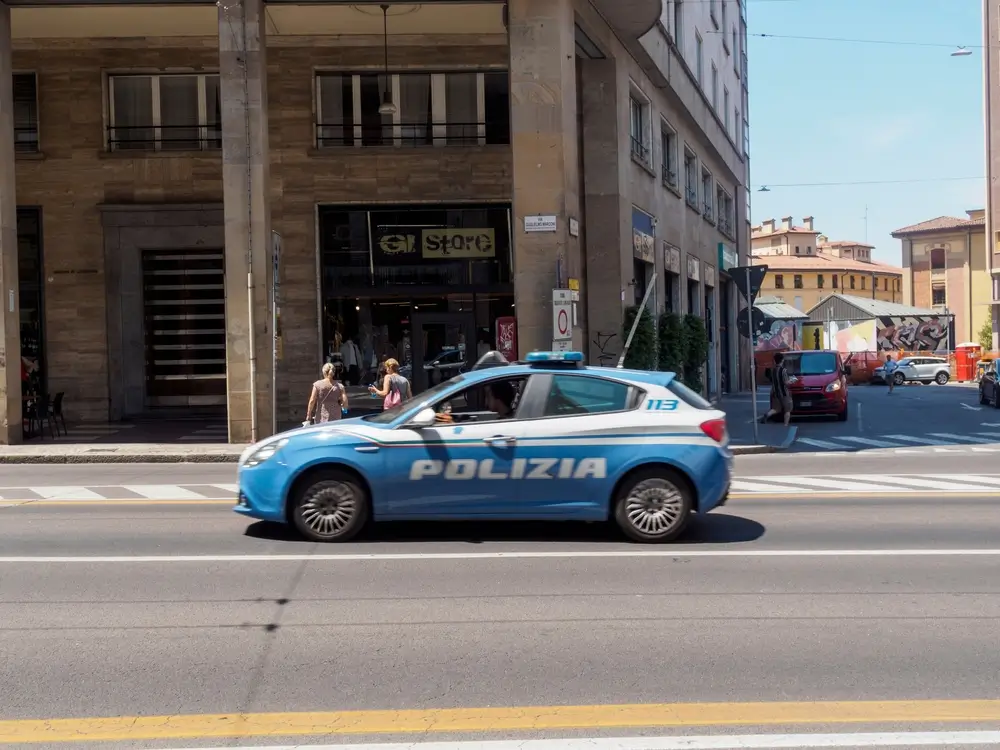 Come entrare in Polizia di Stato: requisiti e domanda 2026